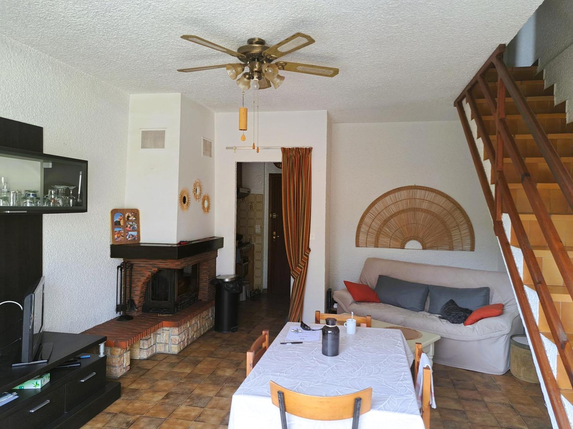 Mini Villa Jardin 50 M Plage Борго Экстерьер фото