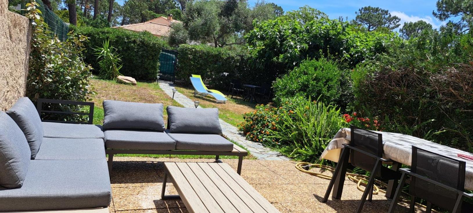 Mini Villa Jardin 50 M Plage Борго Экстерьер фото